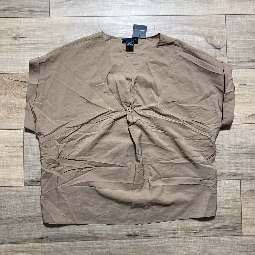 Club Monaco Women's Front Twist Short Sleeve Top Size XS Tan Relaxed Fit